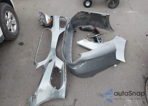 2015 Mercedes-Benz E 350 4Matic из США, поврежденный, VIN WDDHF8JB3FB092787